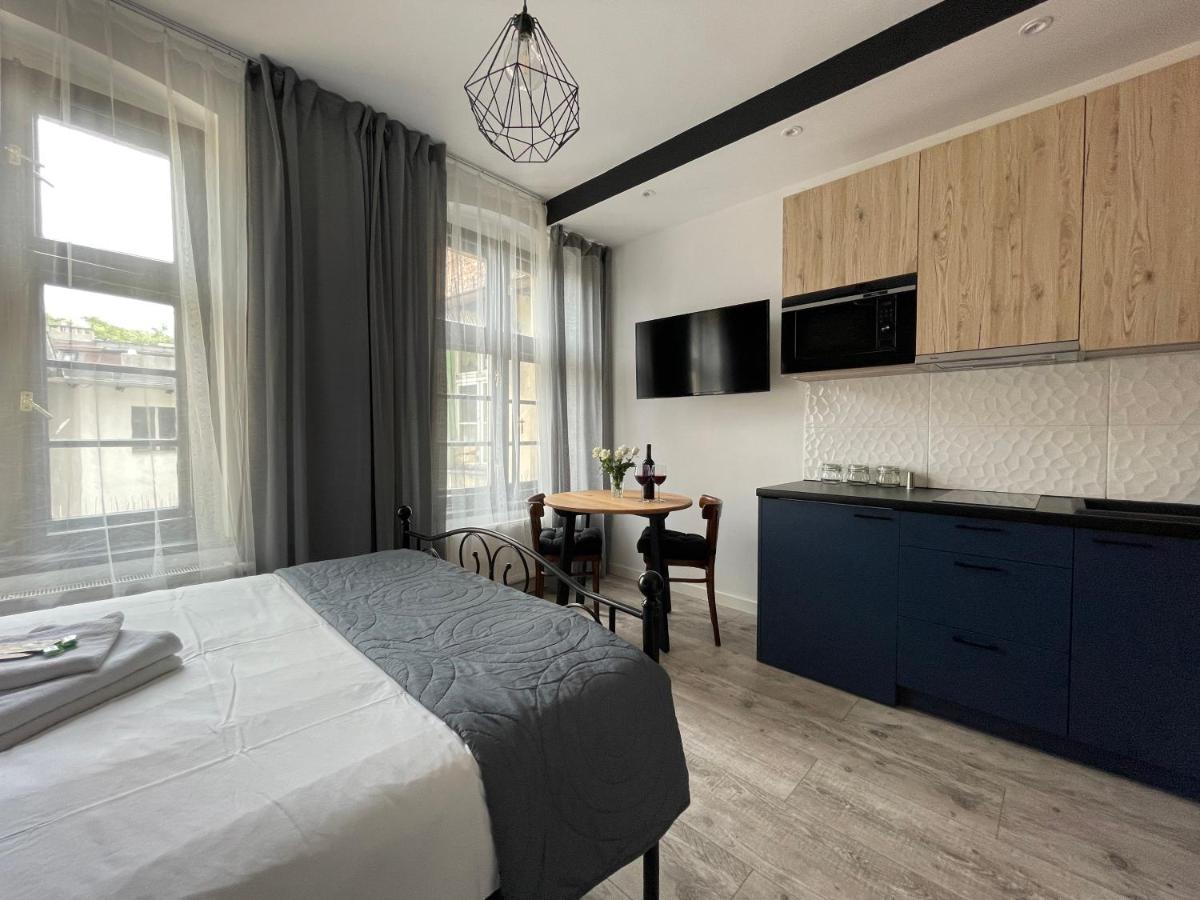 Copernicus Street Apartment - Broken Flowers And Twin Peaks Торунь Экстерьер фото